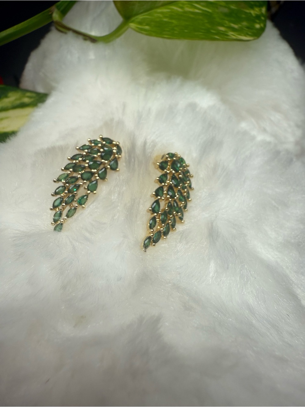 Unk Gold-Tone Emerald Green Marquise Wing Earrings